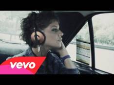 Singles Alessandra Amoroso - La Mia Storia Con Te video