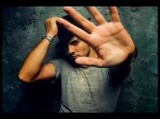 Enrique Iglesias - On Top Of You video